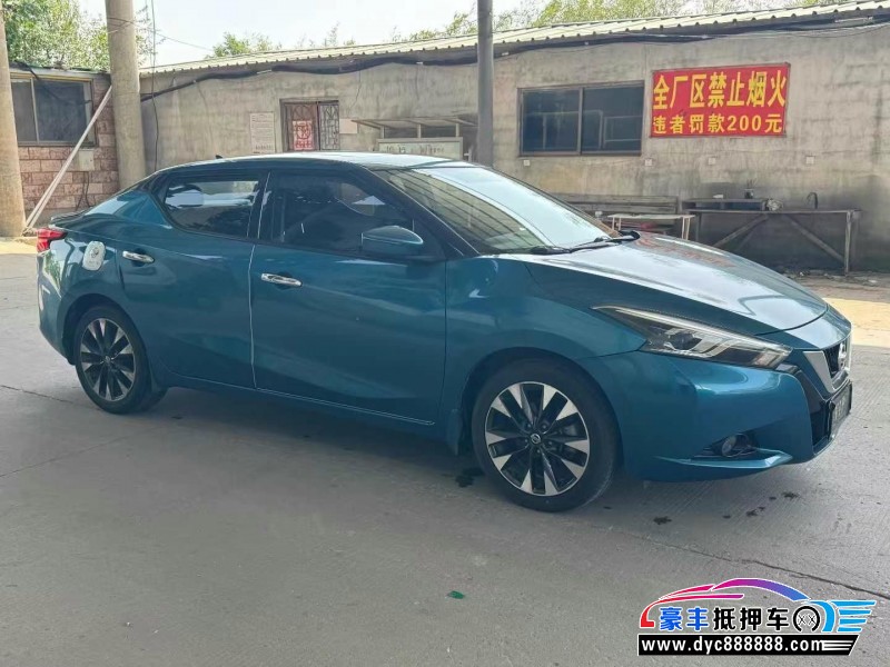 16年日产蓝鸟轿车抵押车出售