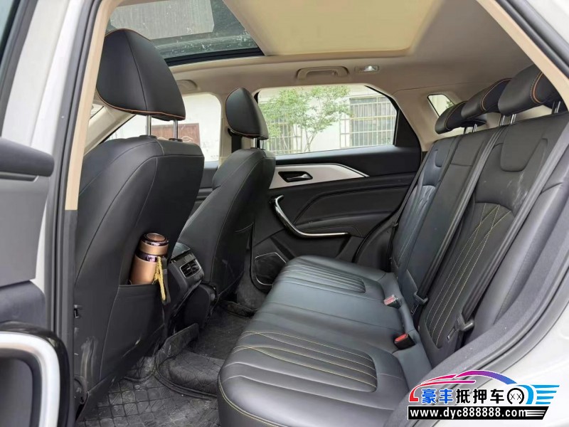 25年奔腾T77轿车抵押车出售