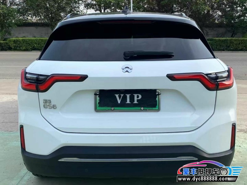 22年蔚来ES6轿车抵押车出售