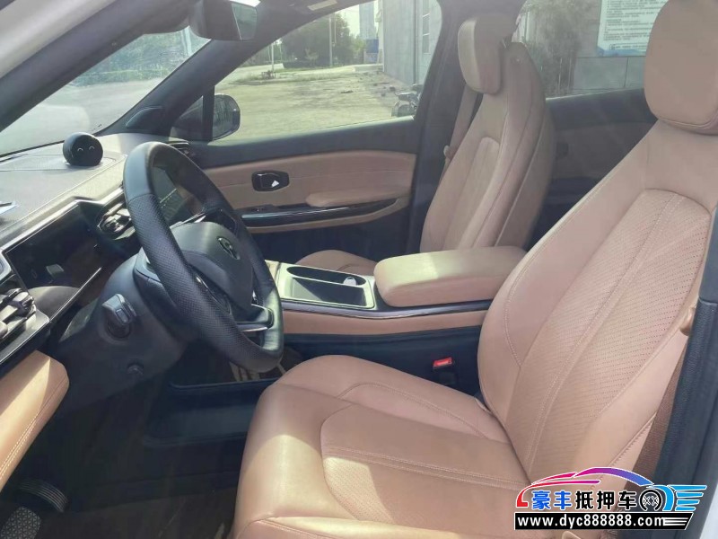 22年蔚来ES6轿车抵押车出售