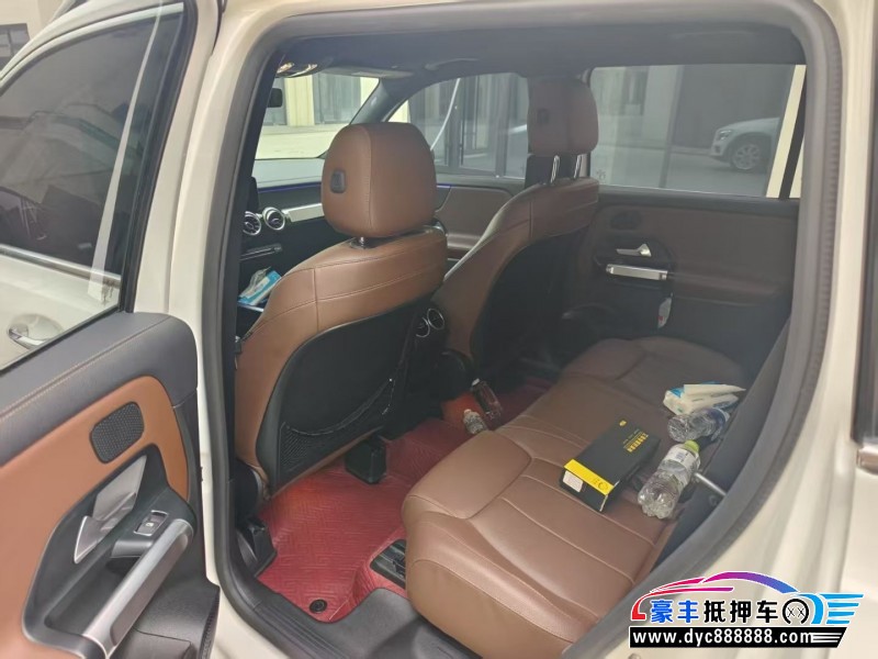 20年奔驰GLB轿车抵押车出售