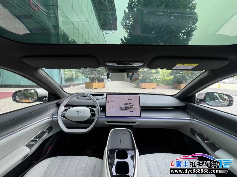 25年长安启源A07轿车抵押车出售