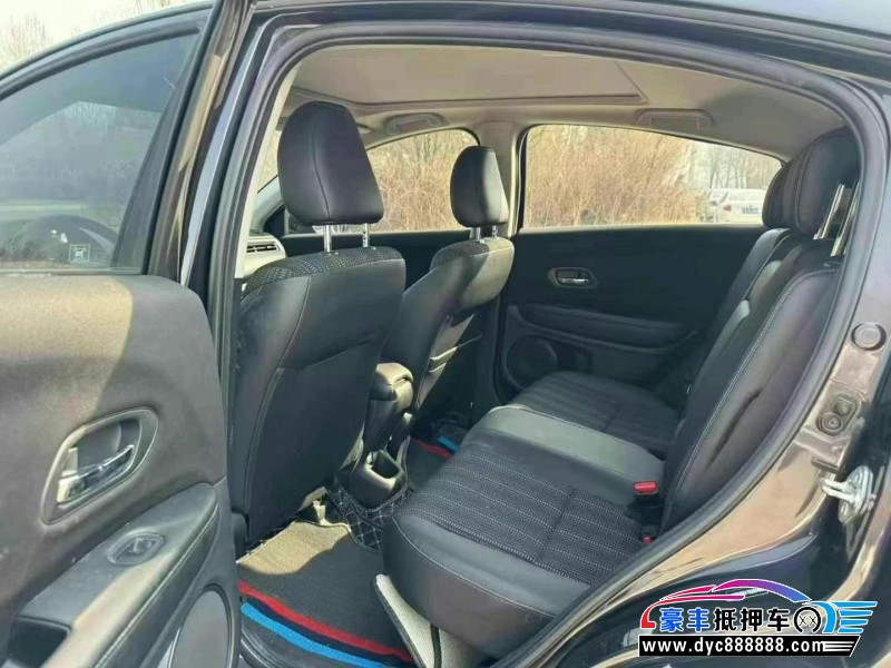 17年本田缤智轿车抵押车出售