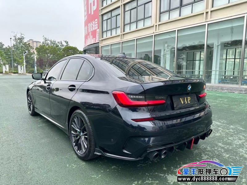 20年宝马3系轿车抵押车出售