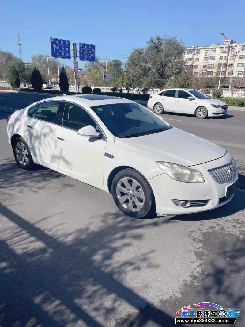 13年别克君威轿车抵押车出售