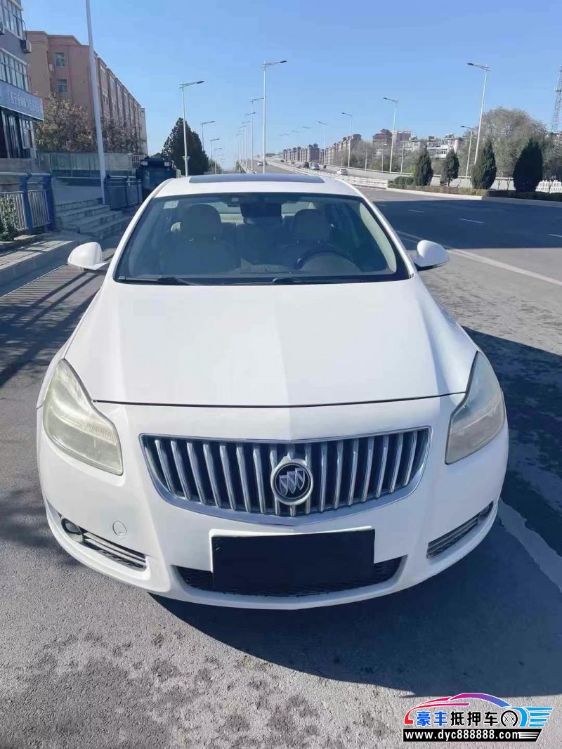 13年别克君威轿车抵押车出售