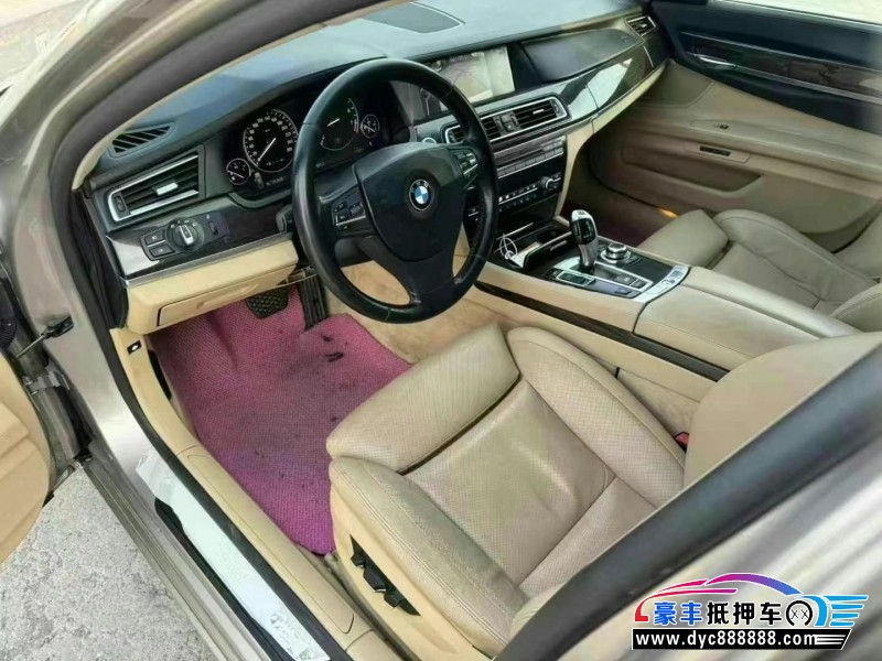 11年宝马7系轿车抵押车出售