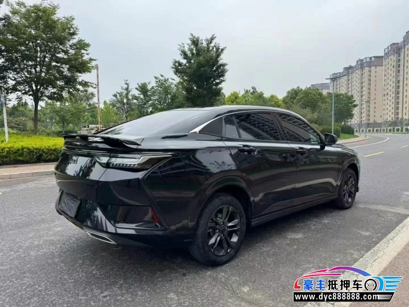 24年东风风神奕炫轿车抵押车出售