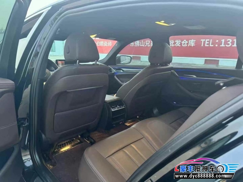 20年宝马5系轿车抵押车出售