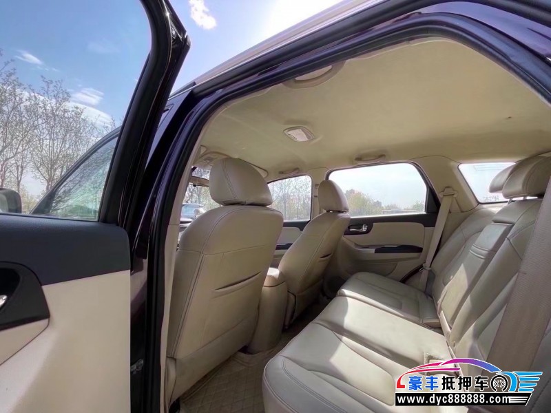 16年海马S7轿车抵押车出售