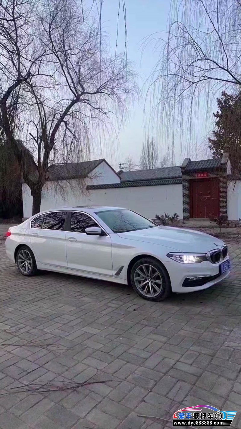 17年宝马5系轿车抵押车出售
