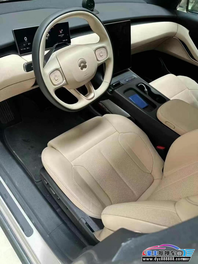 24年蔚来ET5轿车抵押车出售