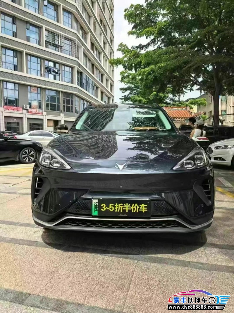 24年极狐阿尔法T轿车抵押车出售