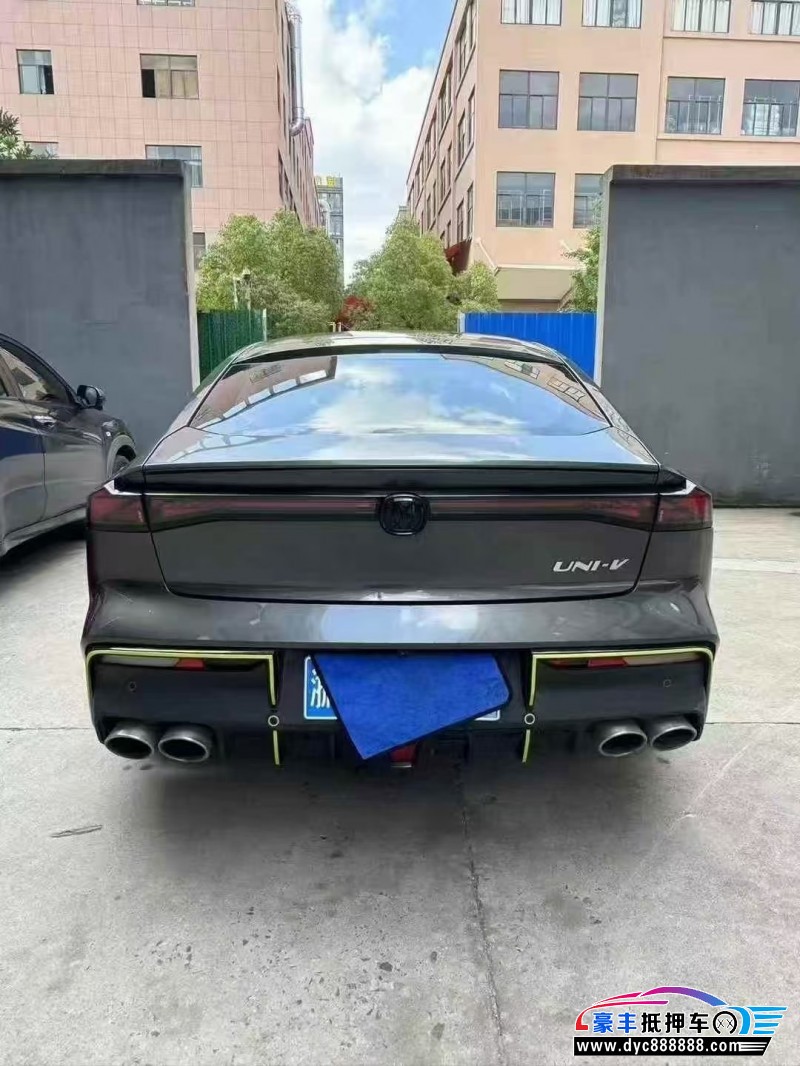 22年长安长安UNI轿车抵押车出售