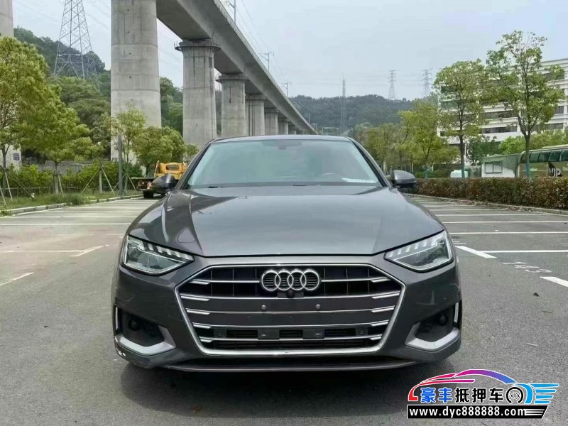 21年奥迪A4轿车抵押车出售