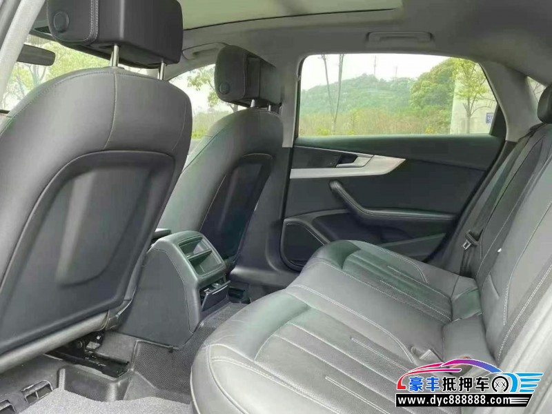 21年奥迪A4轿车抵押车出售