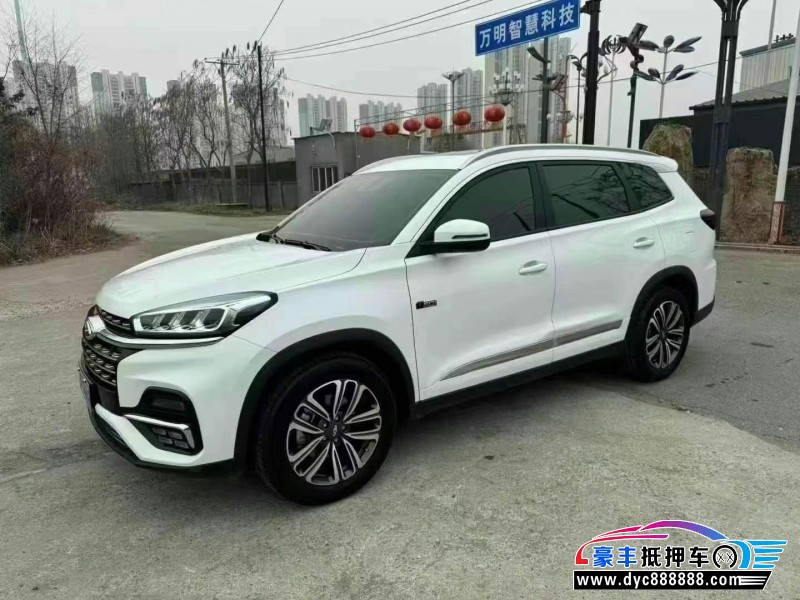 22年奇瑞瑞虎8轿车抵押车出售