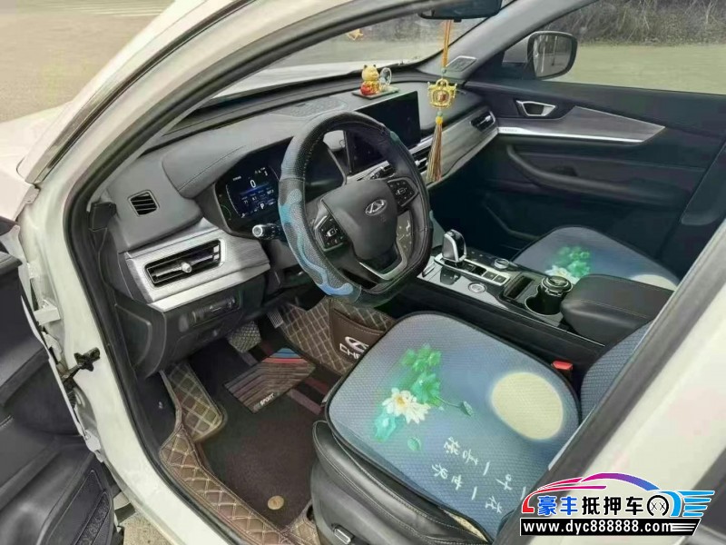 22年奇瑞瑞虎8轿车抵押车出售