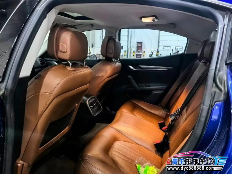 17年玛莎拉蒂Ghibli轿车抵押车出售