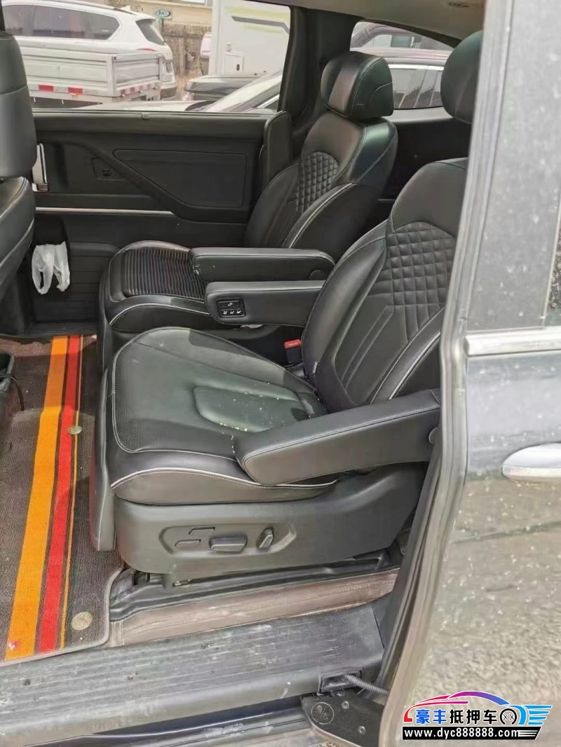 23年现代库斯图轿车抵押车出售