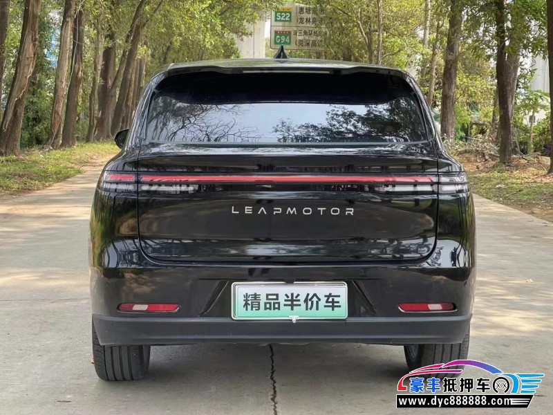 24年零跑C10轿车抵押车出售