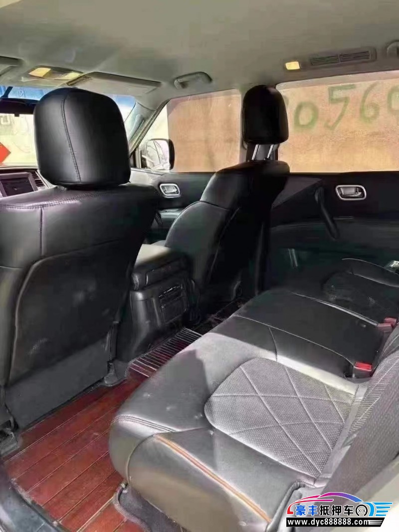 17年日产途乐SUV抵押车出售