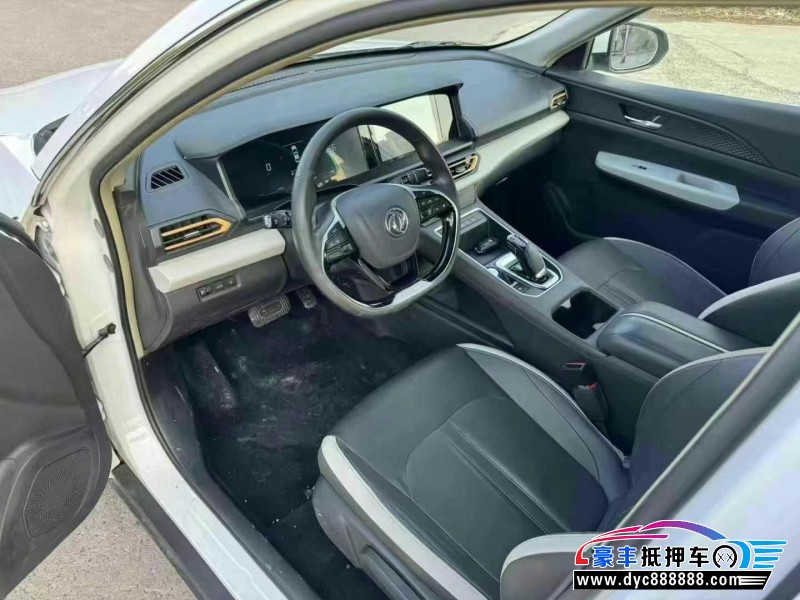 24年东风风神E70轿车抵押车出售