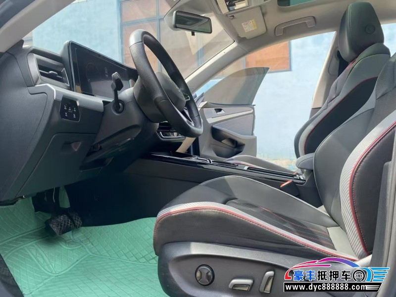 22年大众凌渡轿车抵押车出售