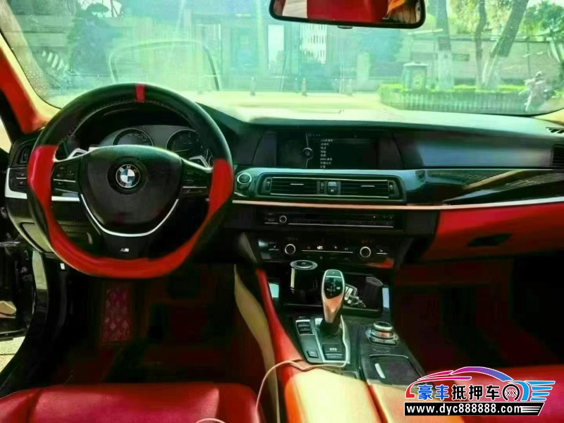 12年宝马5系轿车抵押车出售