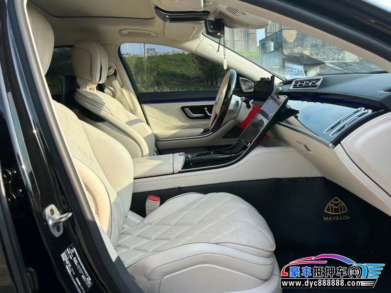 23年奔驰迈巴赫S级轿车抵押车出售