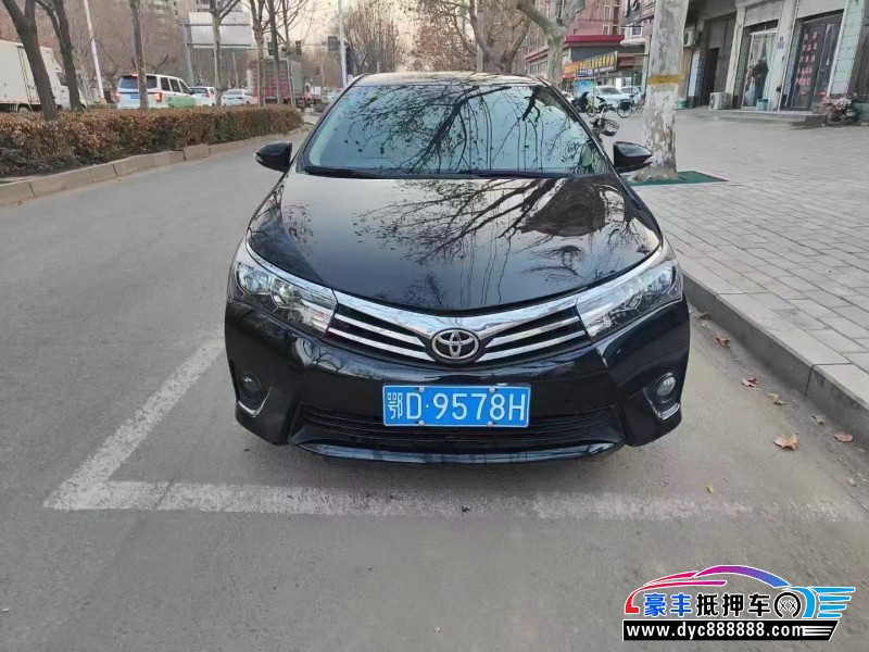 抵押车出售15年丰田卡罗拉轿车