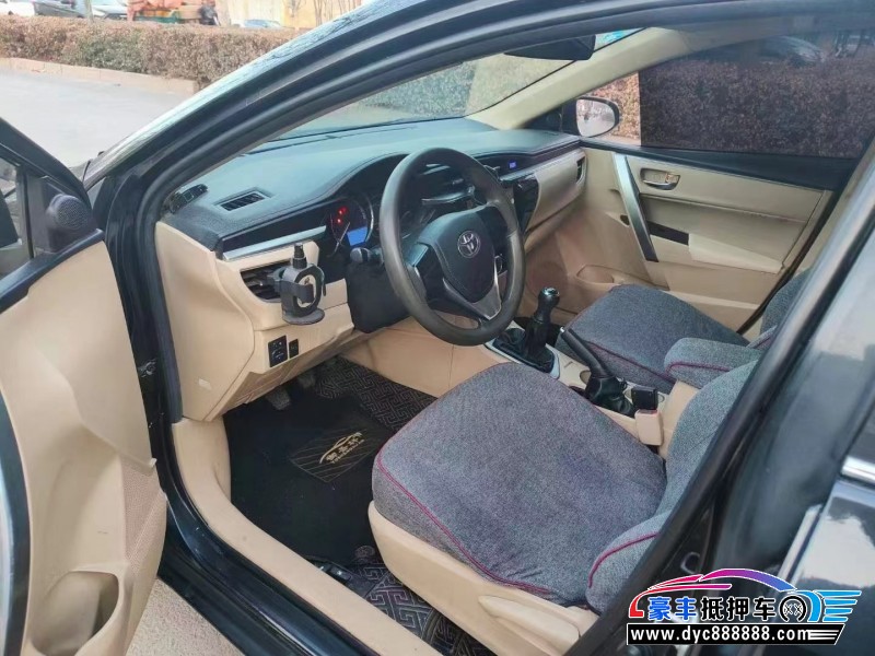 15年丰田卡罗拉轿车抵押车出售