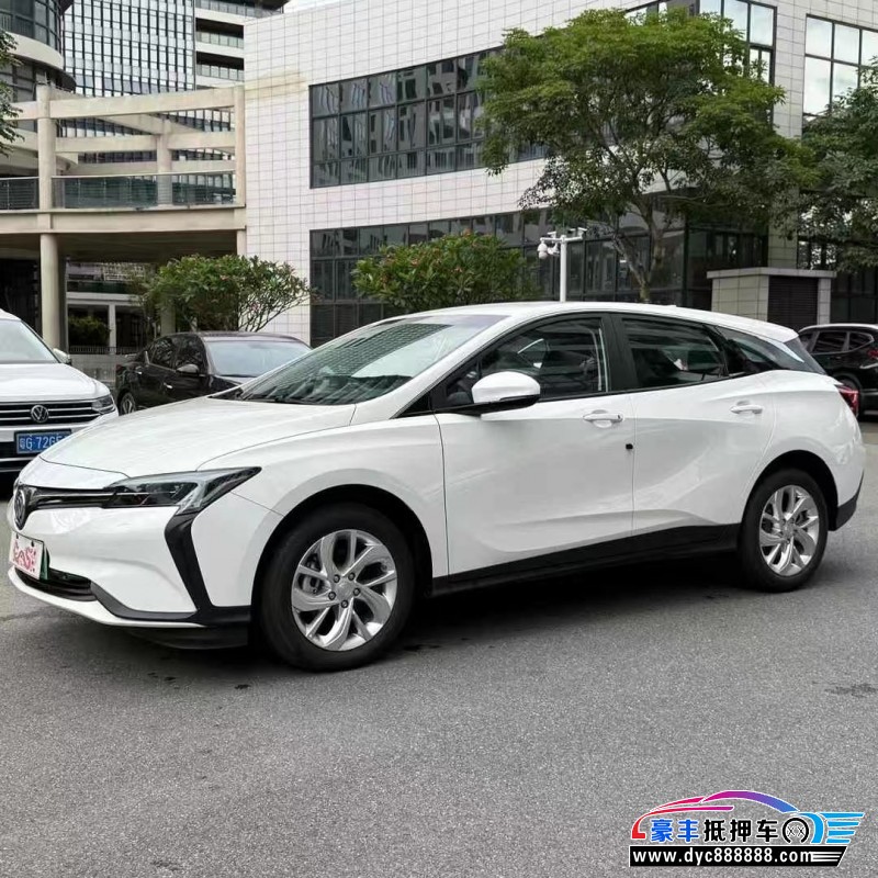 24年别克微蓝轿车抵押车出售