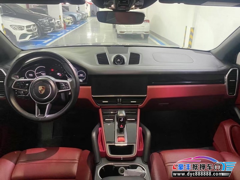 20年保时捷卡宴轿车抵押车出售
