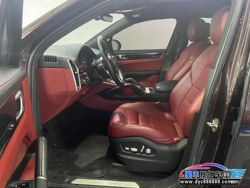 20年保时捷卡宴轿车抵押车出售