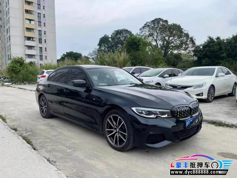 20年宝马3系轿车抵押车出售