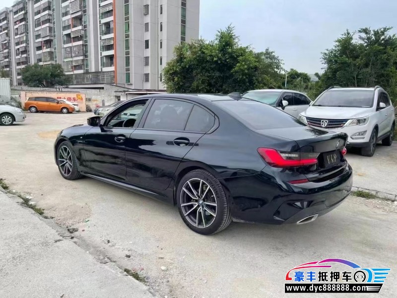 20年宝马3系轿车抵押车出售