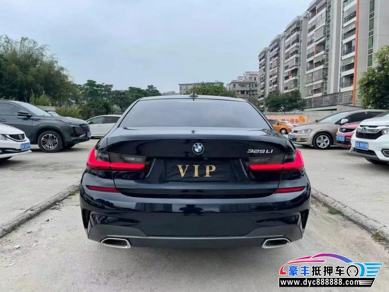 20年宝马3系轿车抵押车出售