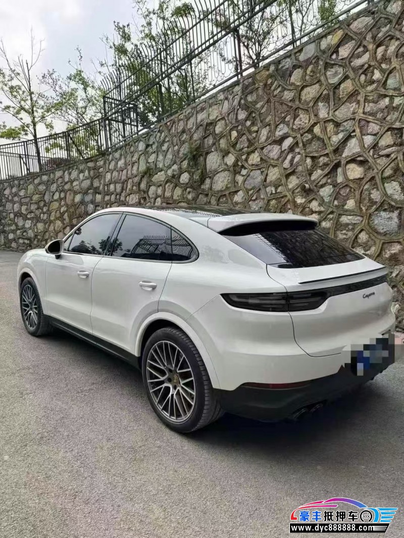 23年保时捷卡宴轿车抵押车出售