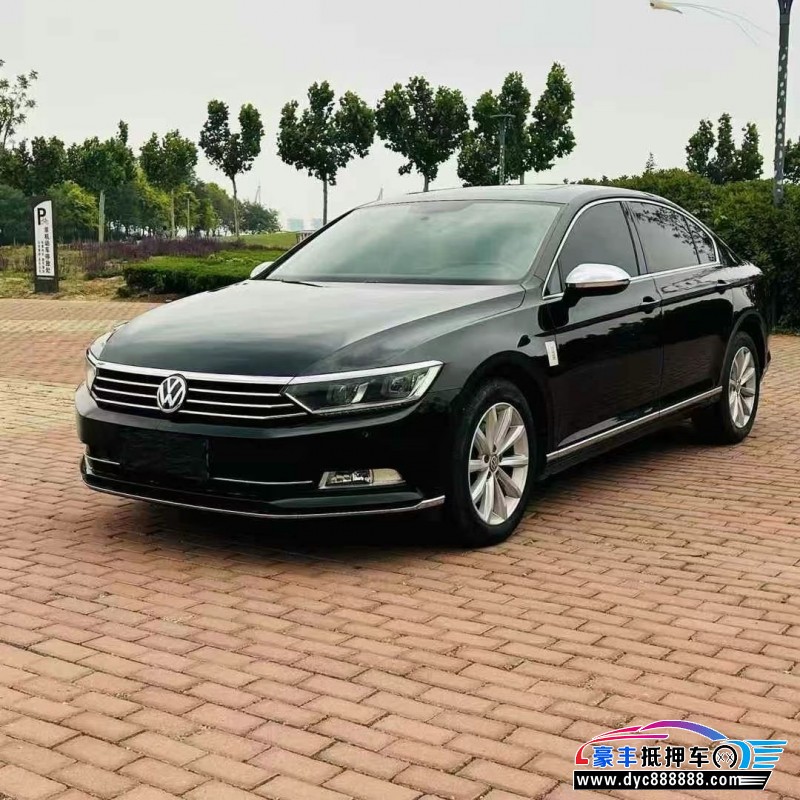 18年大众迈腾轿车抵押车出售