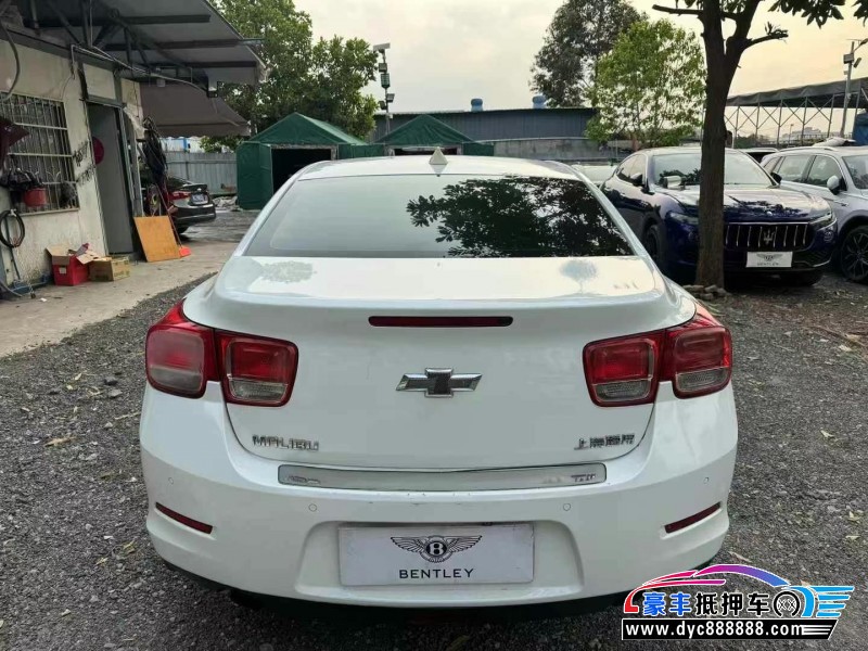 15年雪佛兰迈锐宝轿车抵押车出售