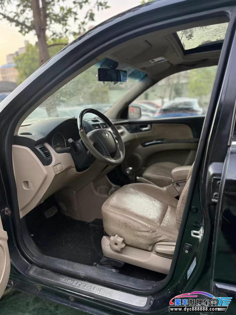 12年起亚狮跑SUV抵押车出售