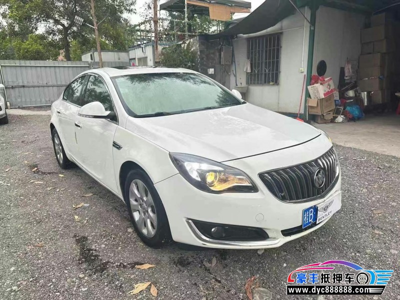 14年别克君威轿车抵押车出售