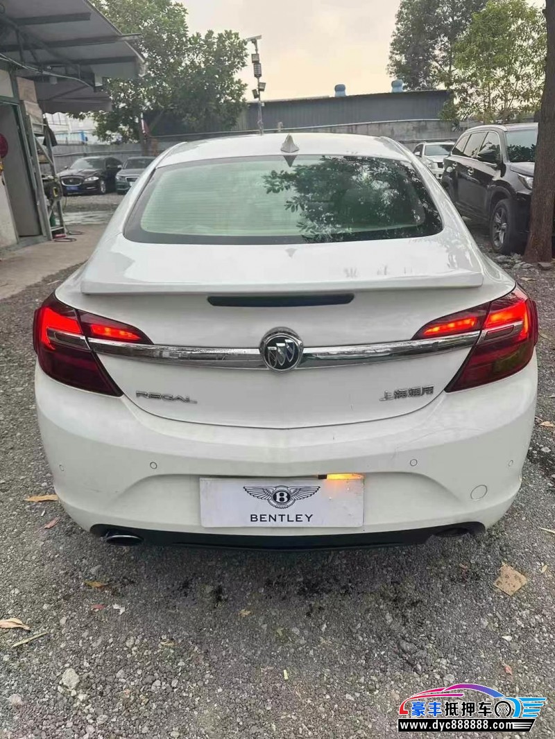 14年别克君威轿车抵押车出售