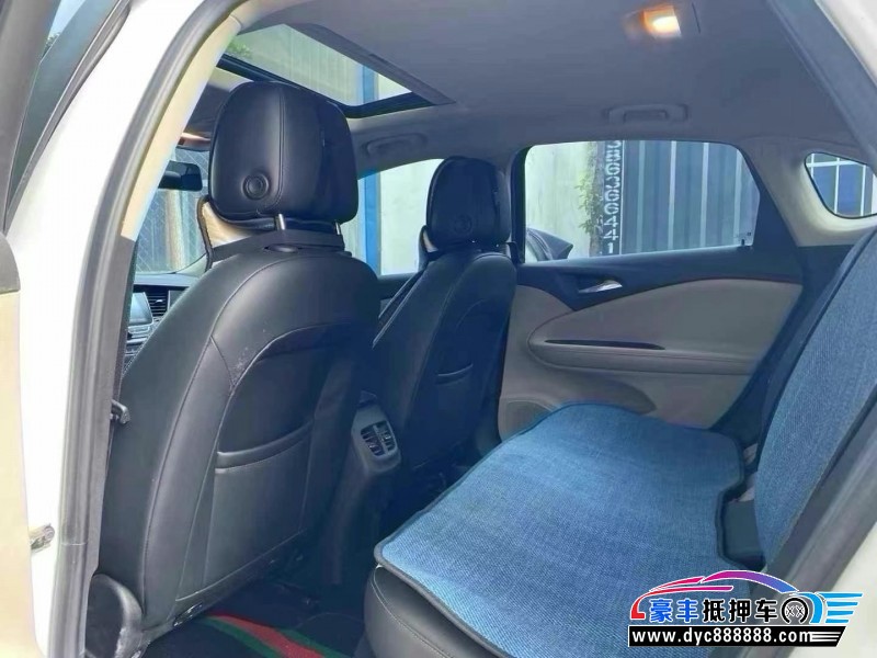 19年别克威朗轿车抵押车出售