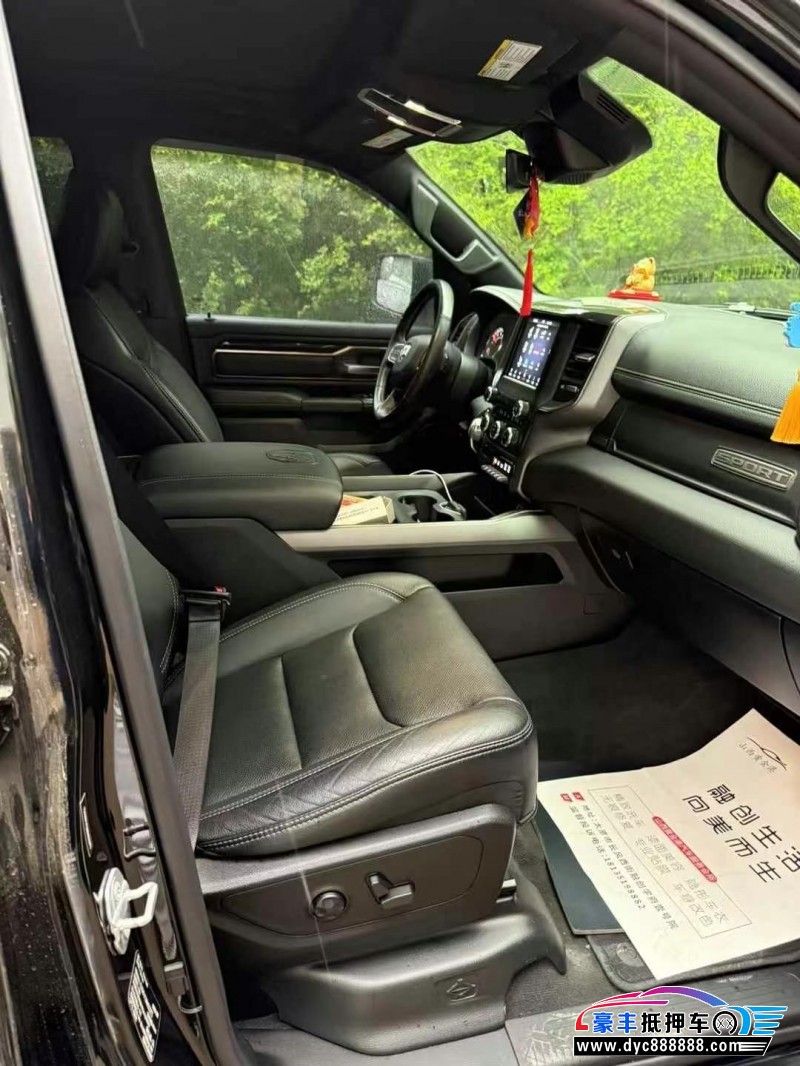 22年道奇公羊皮卡抵押车出售