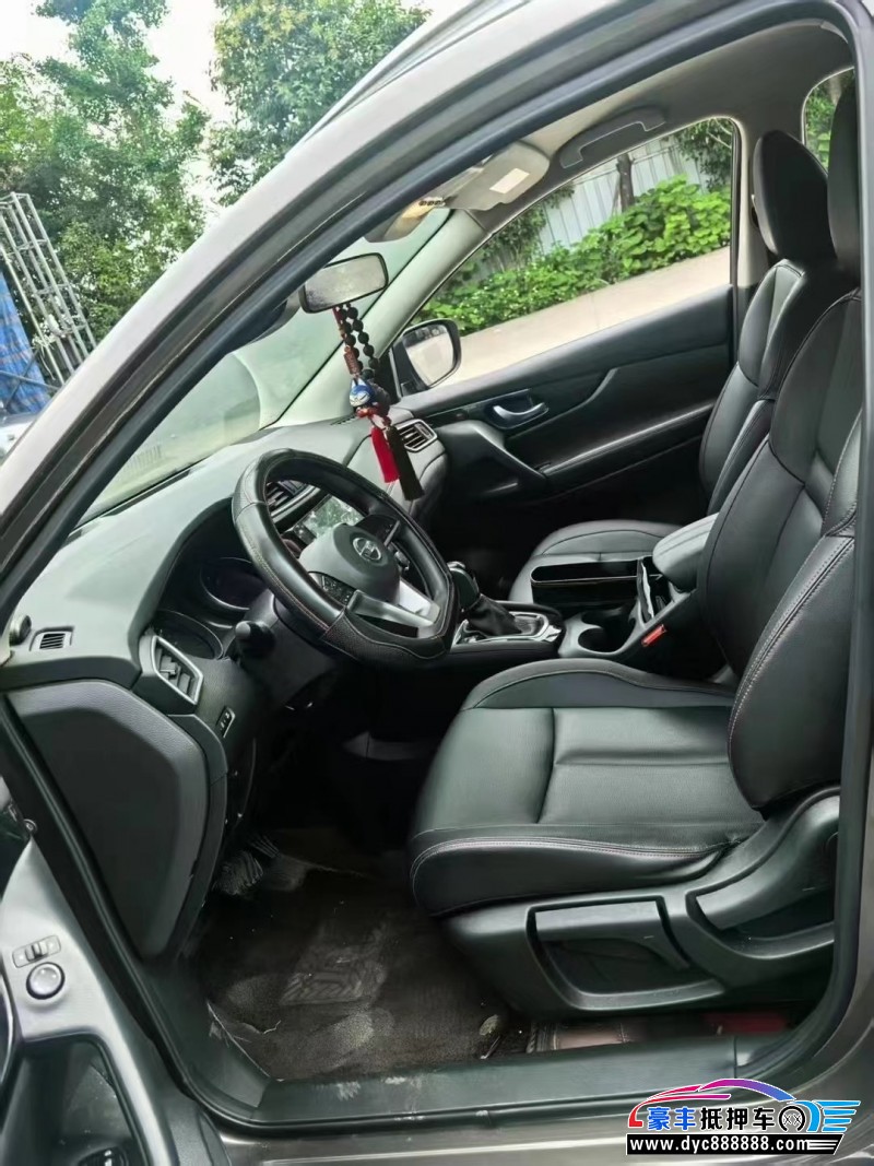 23年日产逍客轿车抵押车出售