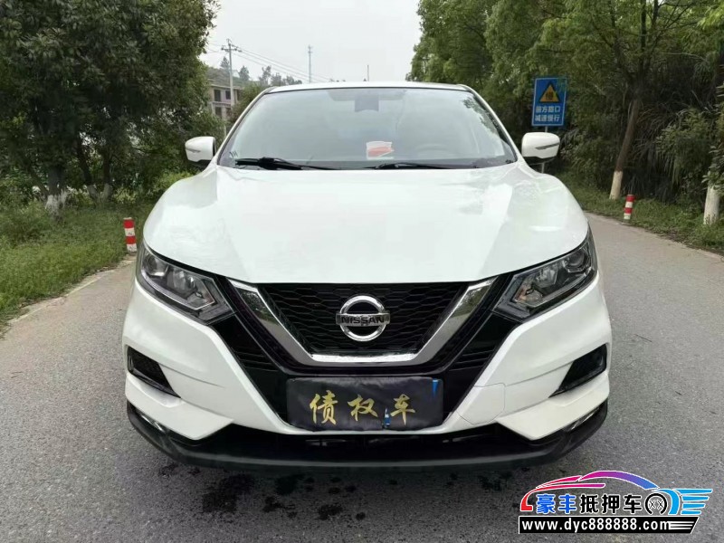 21年日产逍客轿车