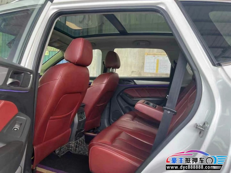 17年荣威RX5轿车抵押车出售