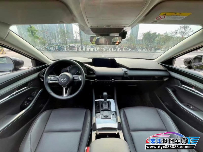 24年马自达昂克赛拉轿车抵押车出售